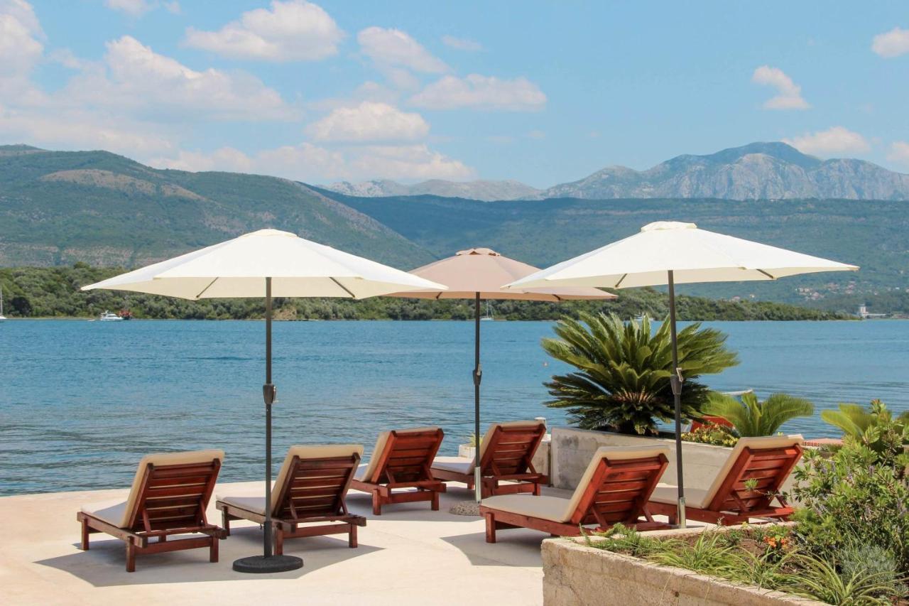 Apartments Tramonto Tivat Exterior foto